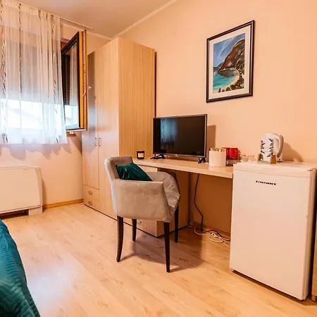 Lotos Depandans Gasthof