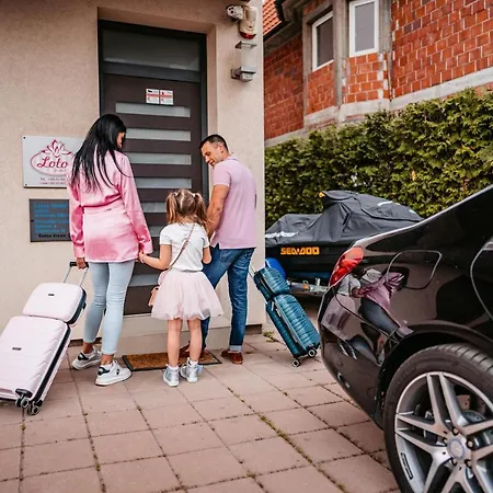 Lotos Depandans Gasthof Ni